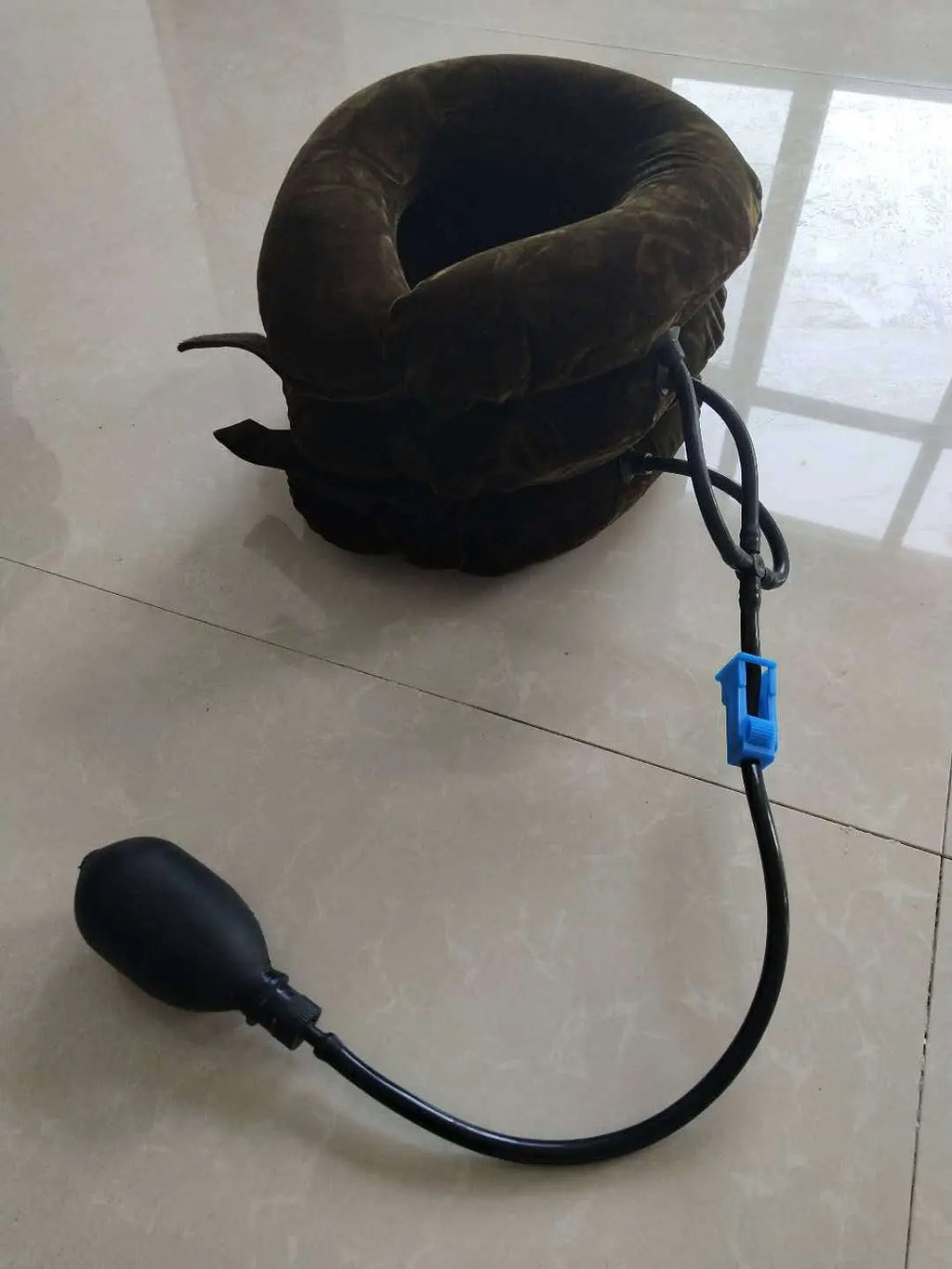 Inflatable Cervical Traction Device Novva Living